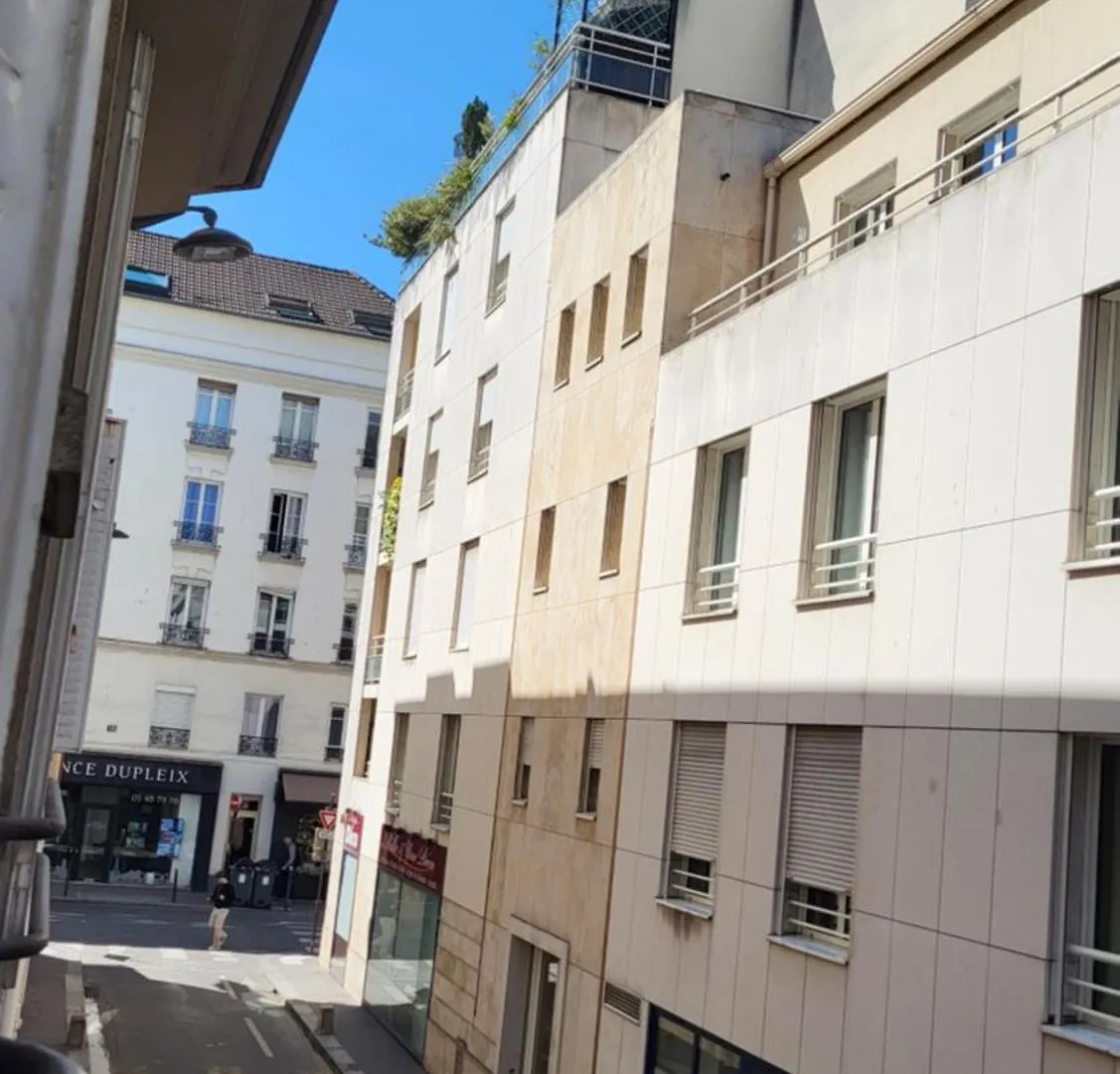 Apparemment Parisien